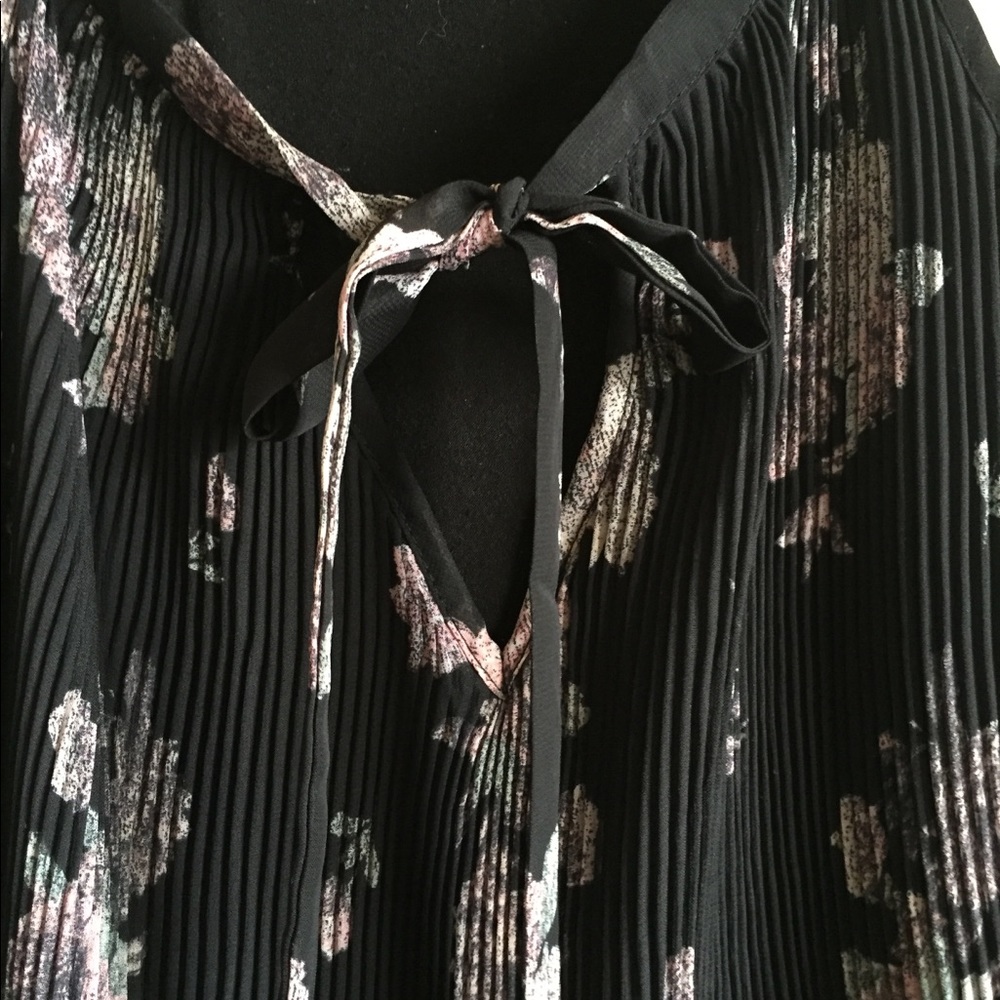 Blouse - Picture 5 of 5